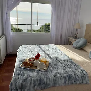 Encantador Piso En Primera Linea De Mar Apartamento